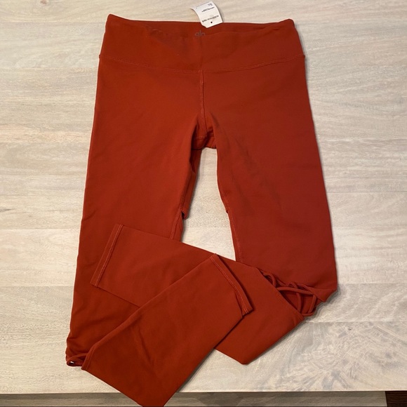 NWT Alo yoga entwine legging cutout large - Picture 2 of 9